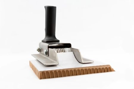 RE-BOARD® LINER REMOVAL TOOL
