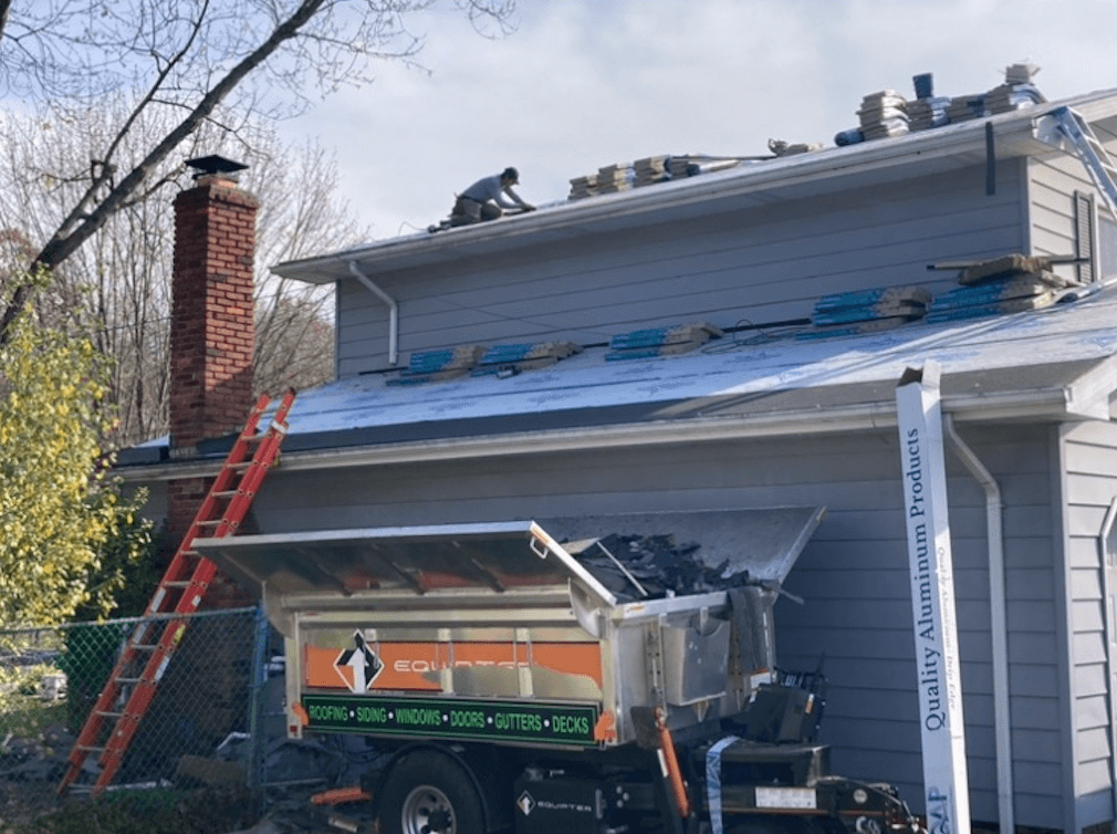3 Benefits of Using an Equipter for Roofing Contractors