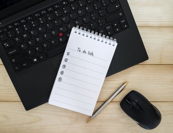 Consejos de marketing para techadores: la lista de verificación esencial de marketing en cinco minutos