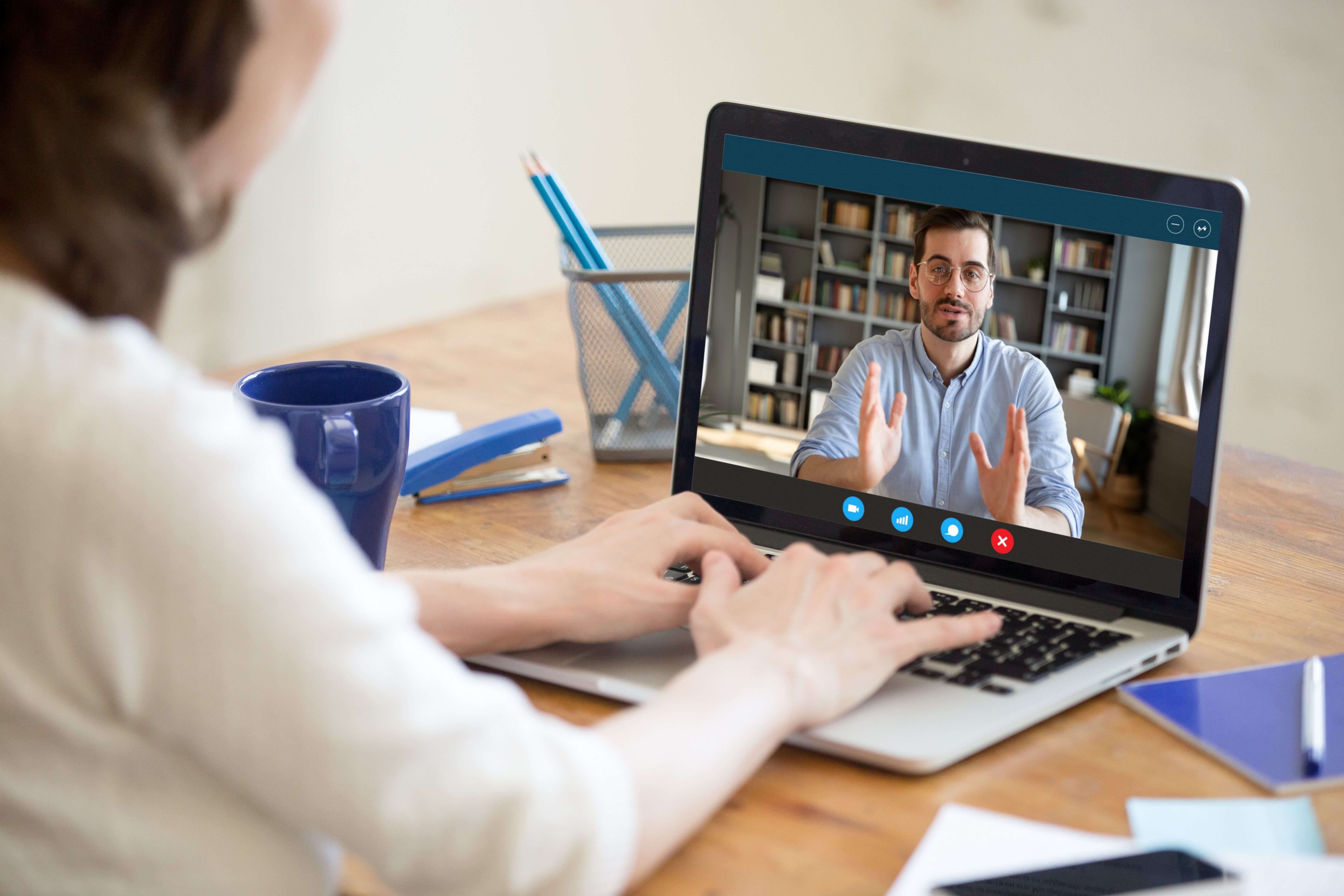 7 consejos para perfeccionar su presentación de ventas de techos virtual