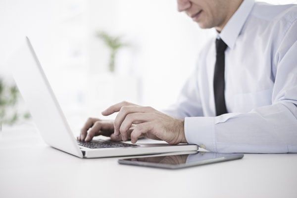 4 consejos rápidos sobre redes sociales para techadores y contratistas