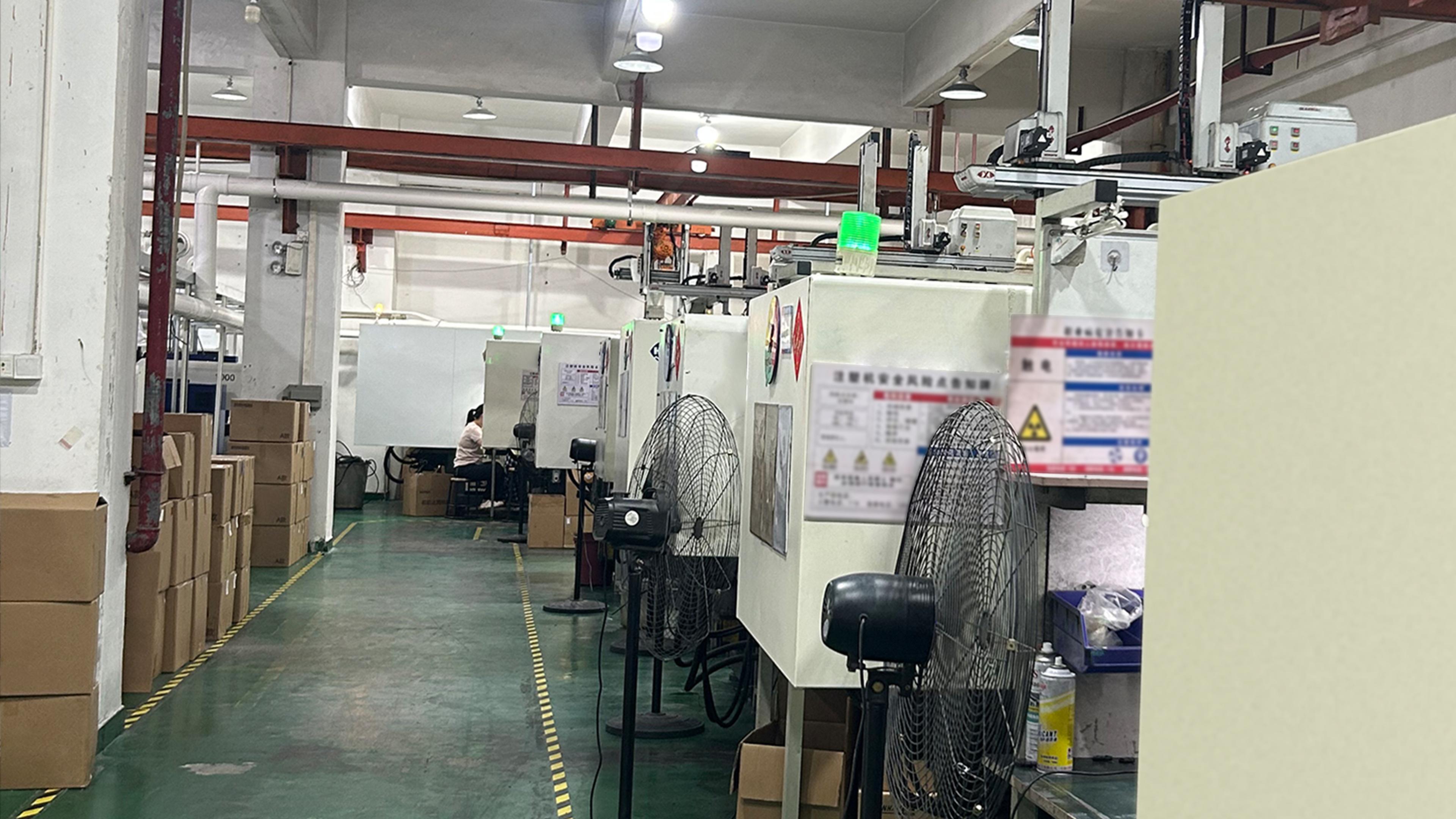 Injection Molding Machine