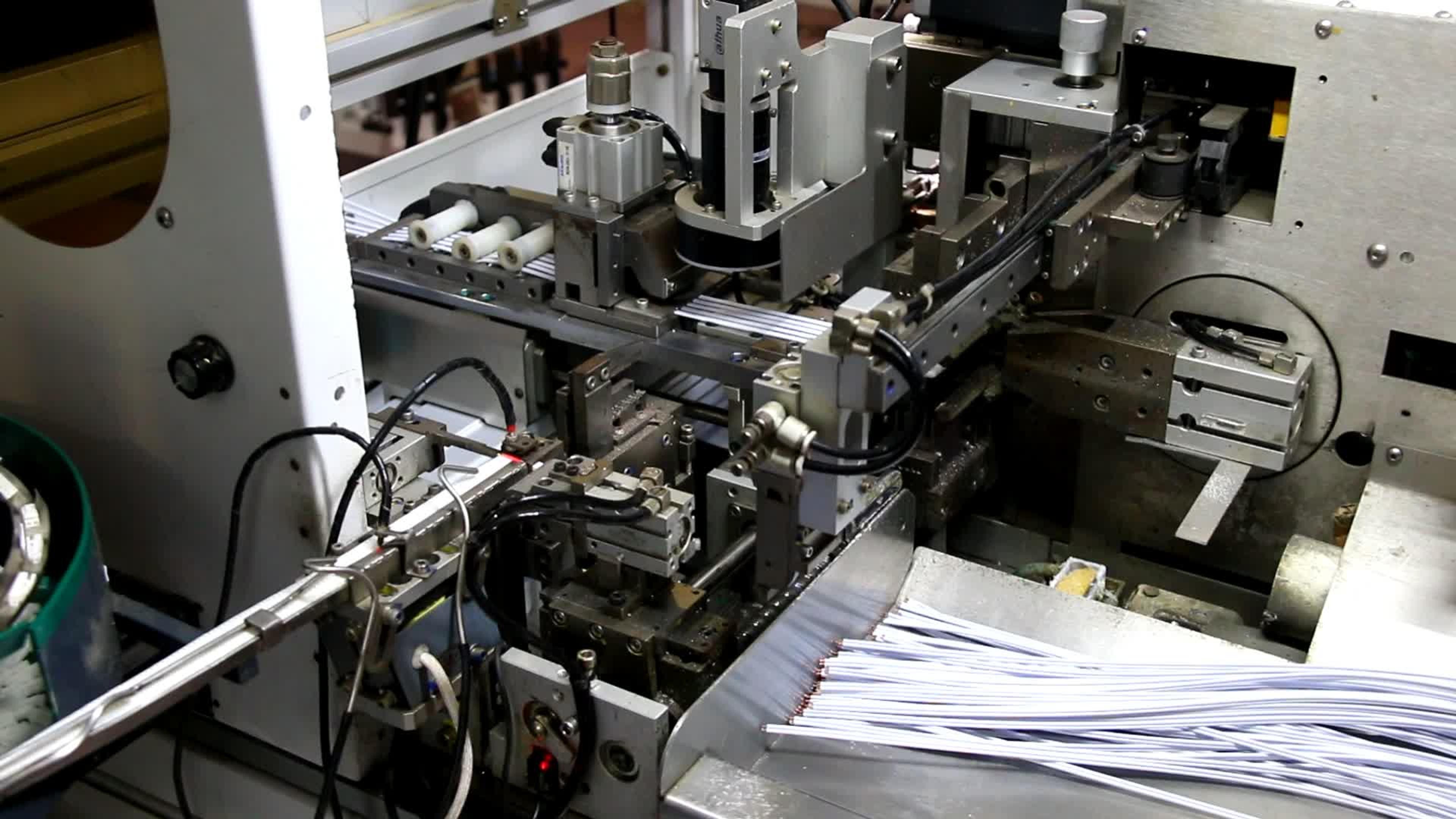 Automatic Wire Processing Machine